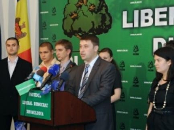 Молодежь Либерал-демократической партии Молдовы переизбрала своего председателя