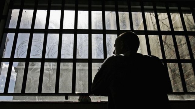 Как начальник тюрьмы сколотил банду из зэков