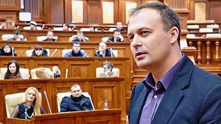 Андриан Канду выдвинут  кандидатом на пост спикера парламента РМ