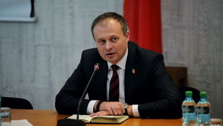 Андриан Канду призвал гражданское общество содействовать разработке законодательных норм для НПО