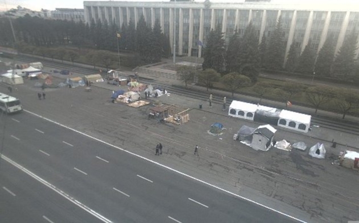 Примария просит протестующих освободить главную площадь