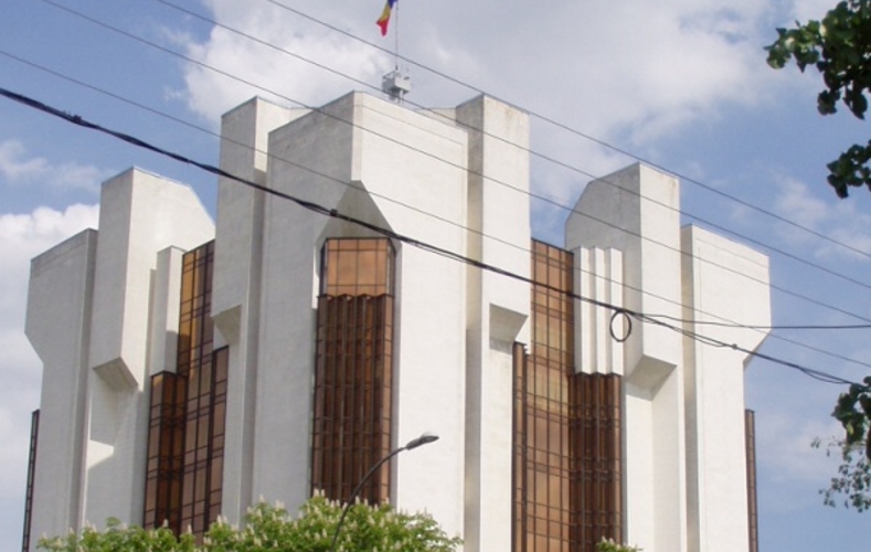 Избирательная кампания радикально изменит позиции