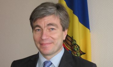 Зачем поехал Карпов в Украину?
