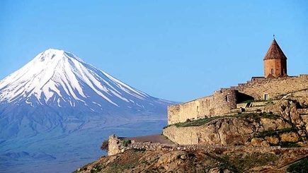 Новые столкновения в Карабахе: цели и последствия