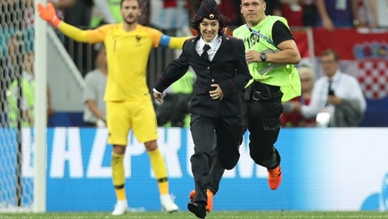 Pussy-pussy, gaa-gaa-gaa. Почему Pussy Riot в России теперь позволено почти все