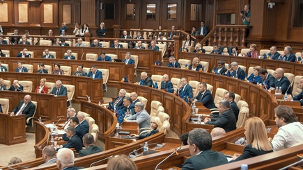 Фракцию Демократической партии покинули сразу четыре депутата
