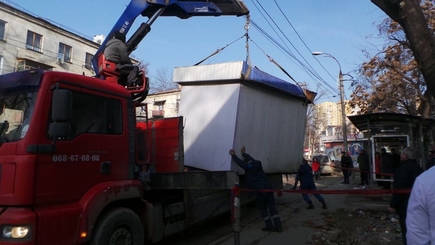 В Кишиневе планируют демонтировать около 300 сигаретных киосков вблизи общественных учреждений