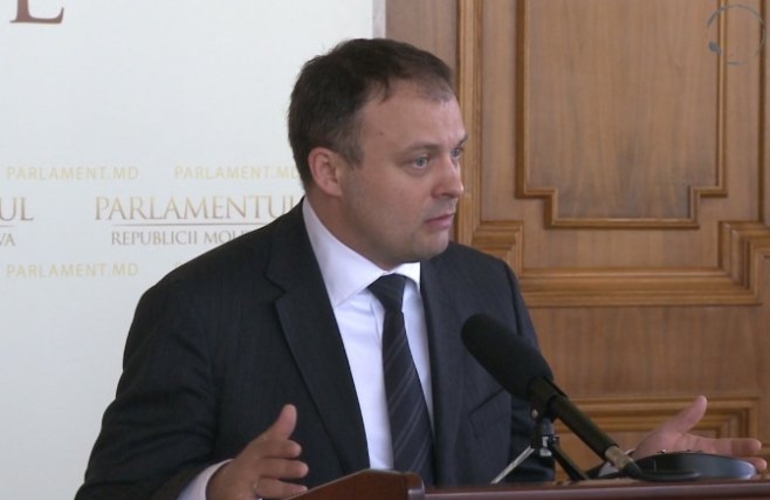 Канду: «Видите, насколько мелочны коммунисты и как они издеваются над избирателями?»