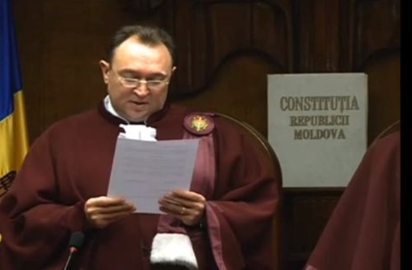 Рядовые граждане получили право обращаться в Конституционный суд