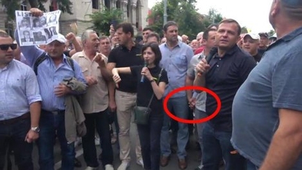 ЛГБТ телохранители?