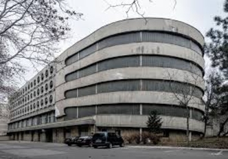Часть гаража парламента намерены отдать под платную парковку