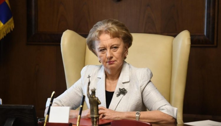Спикер парламента Зинаида Гречанная заражена COVID-19