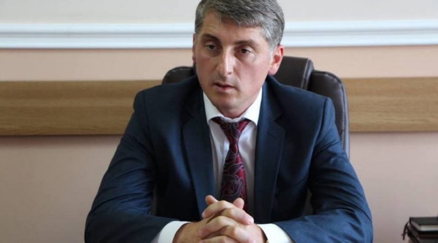 Харунжен отрицает причастность к передаче участка у Генеральной прокуратуры для парковки офиса ДПМ
