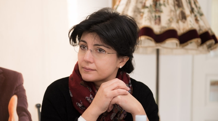 Сильвия Раду пока не решила, будет ли баллотироваться: Вы видите, что творится на улице?!